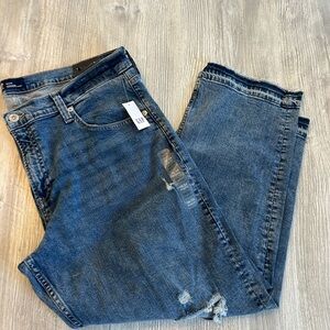 Gap Women’s Low Rise Straight Crop Distressed Jeans Tagged 18/34R Actual 40 x 26